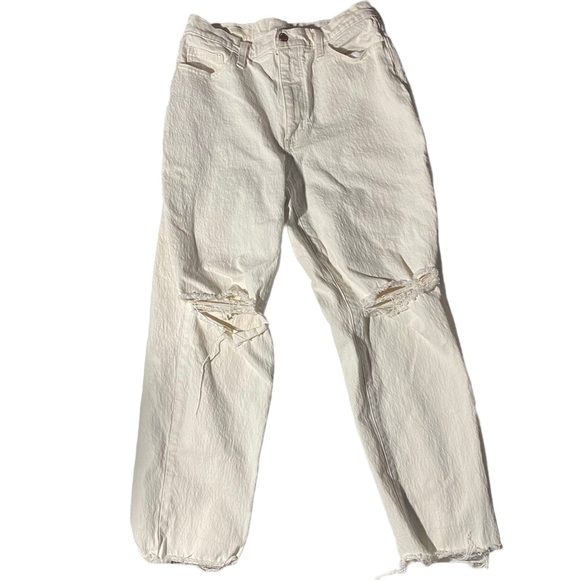 Universal Thread Denim - Universal Thread 'Vintage Straight' Distressed Raw-Hem White Jeans